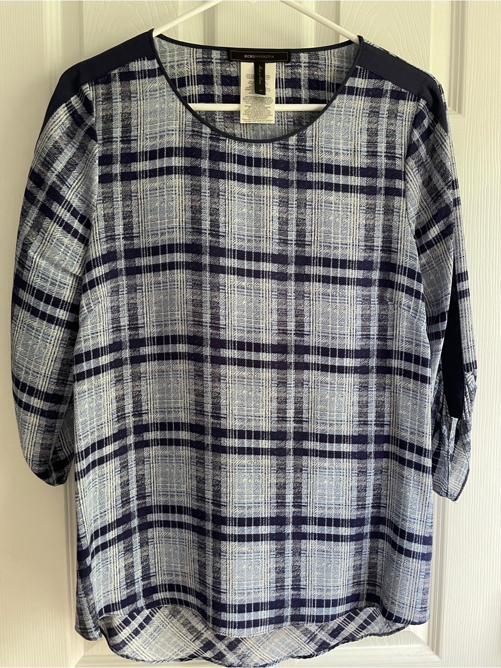 BCBGMAXAZRIA 100% Silk Plaid Blouse Top Size M EUC